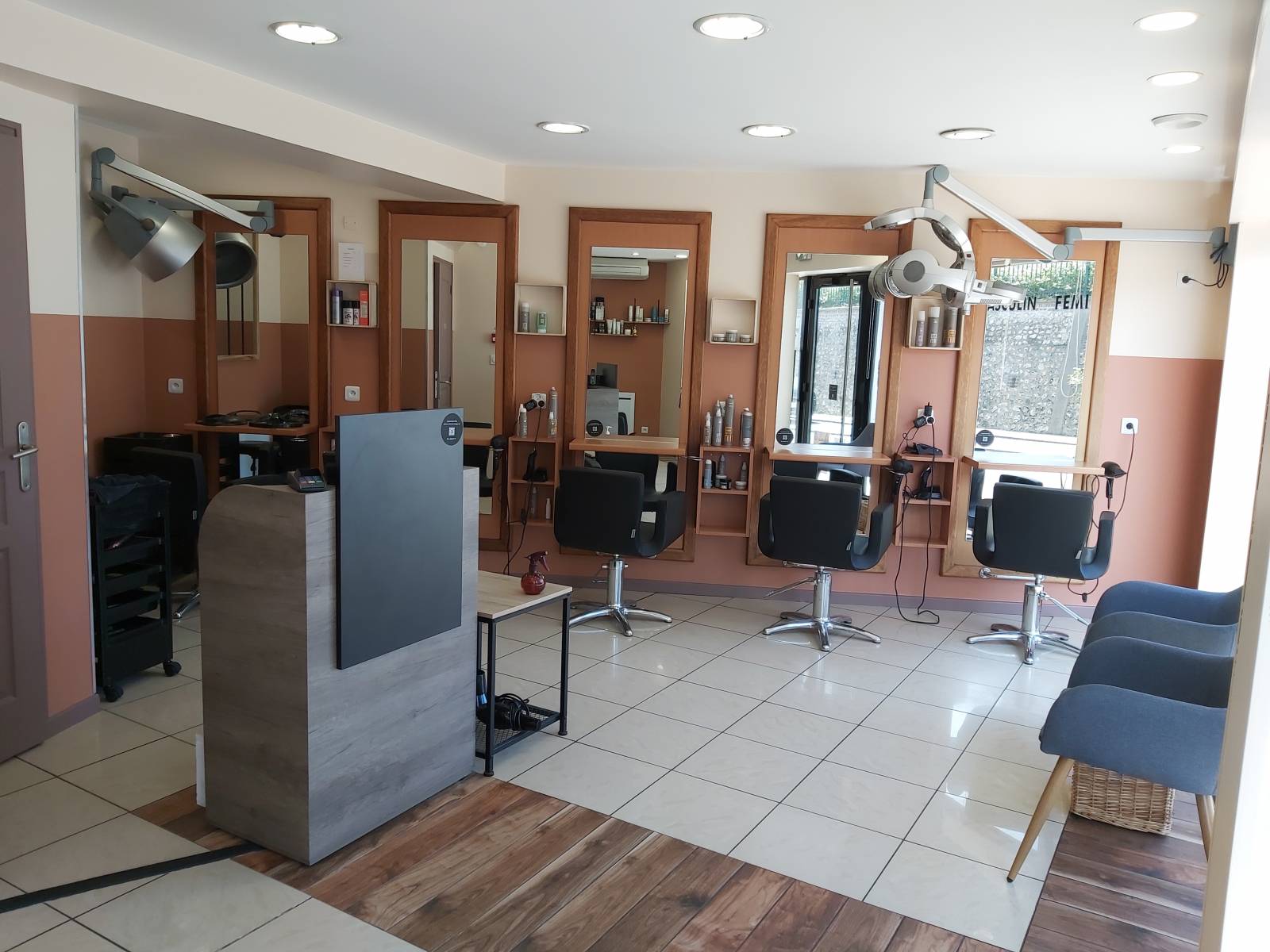 SALON DE COIFFURE EN VENTE A OCTEVILLE SUR MER